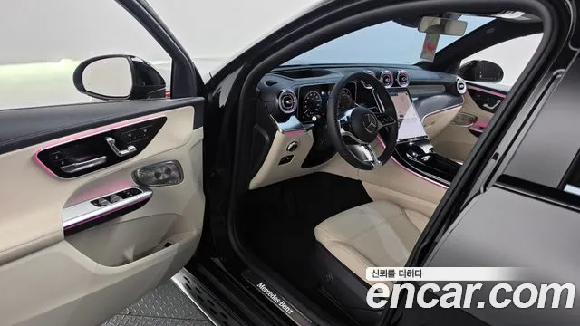 Mercedes-Benz GLC 2025 thumb 10