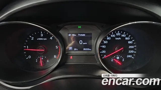 Kia Carnival 2018 thumb 8