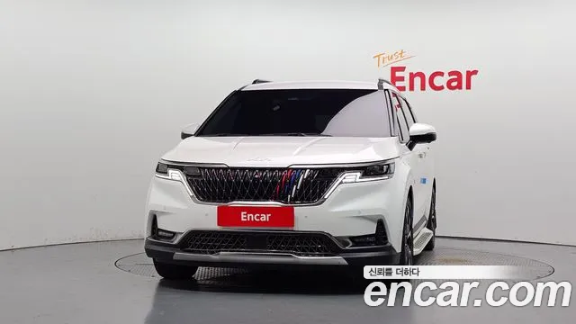 Kia Carnival 2022 thumb 3