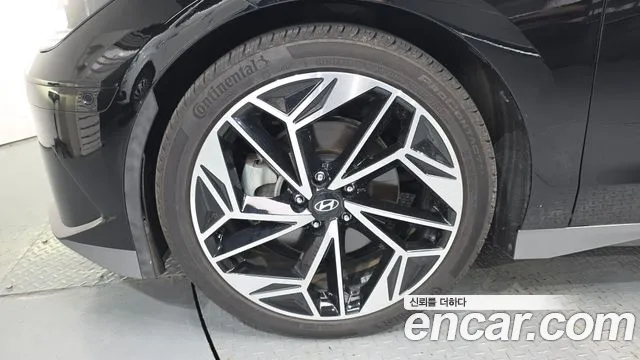 Hyundai IONIQ 6 2022 thumb 4