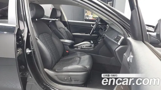Kia K5 2018 thumb 10