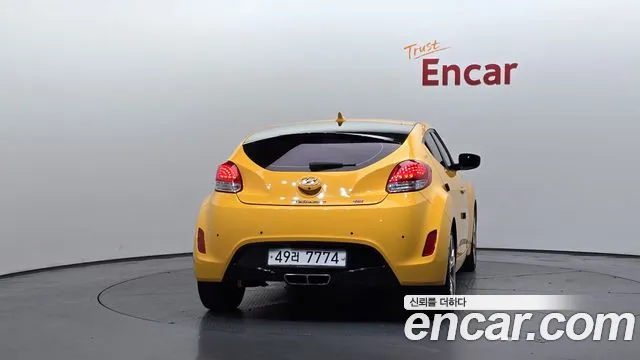Hyundai Veloster 2013 thumb 4