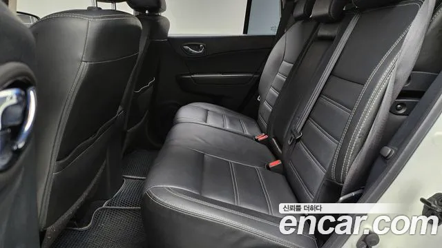 Renault-KoreaSamsung QM5 2015 thumb 4