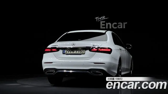Mercedes-Benz E-Класс 2021 thumb 4