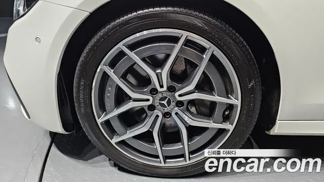Mercedes-Benz E-Класс 2021 thumb 5