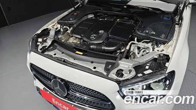 Mercedes-Benz E-Класс 2021 thumb 6