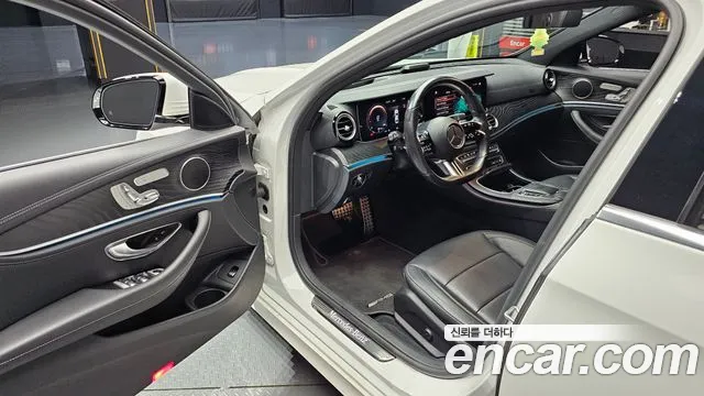 Mercedes-Benz E-Класс 2021 thumb 10