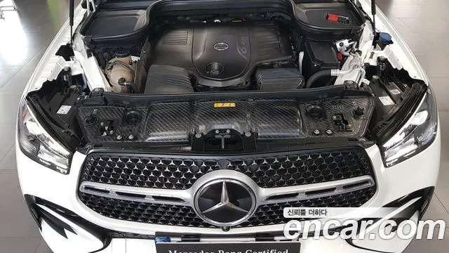 Mercedes-Benz GLE 2024 thumb 6