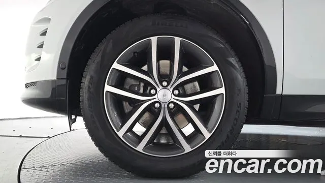 Land Rover Discovery Sport 2025 thumb 4