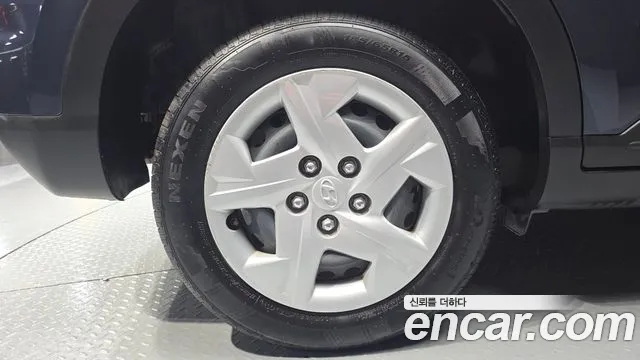 Hyundai Venue 2021 thumb 5