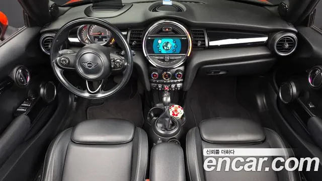 MINI Cooper Convertible 2019 thumb 7