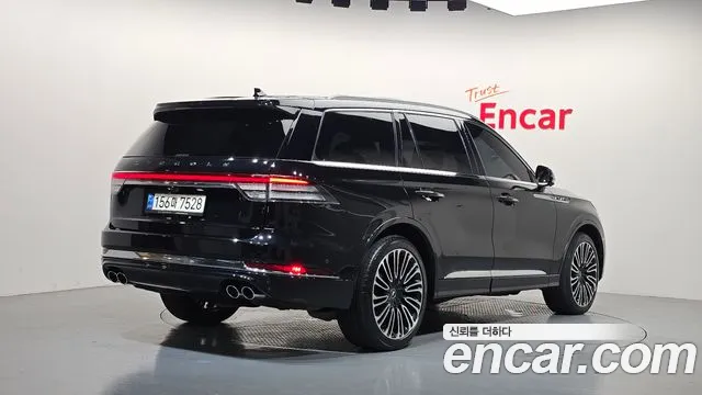 Lincoln Aviator 2021 thumb 2