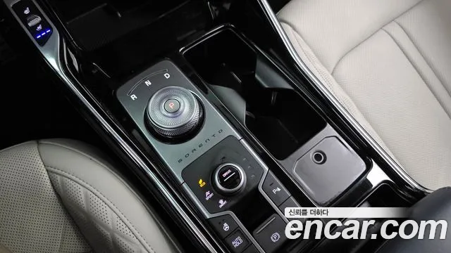 Kia Sorento 2023 thumb 9