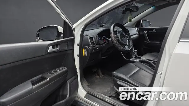 Kia Sportage 2018 thumb 10