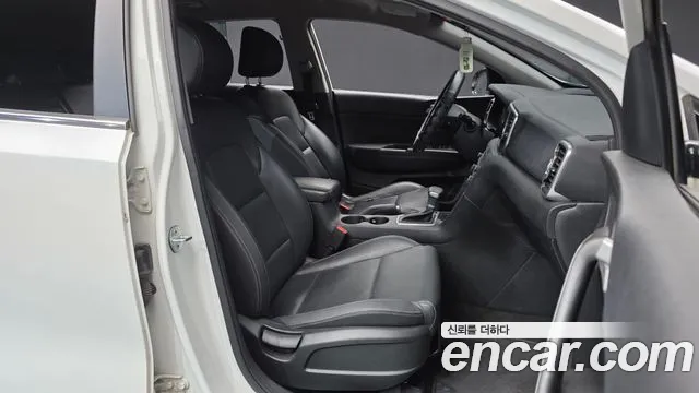 Kia Sportage 2018 thumb 11