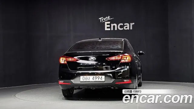 Hyundai Avante 2018 thumb 4