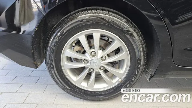 Hyundai Avante 2018 thumb 5
