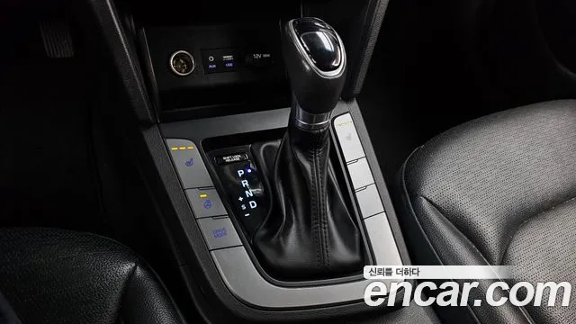 Hyundai Avante 2018 thumb 9