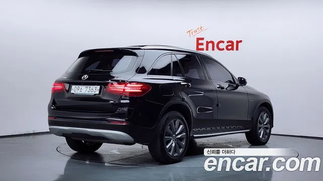 Mercedes-Benz GLC 2019 thumb 2