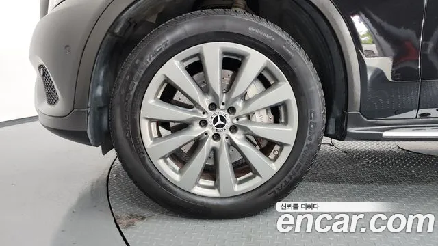 Mercedes-Benz GLC 2019 thumb 5