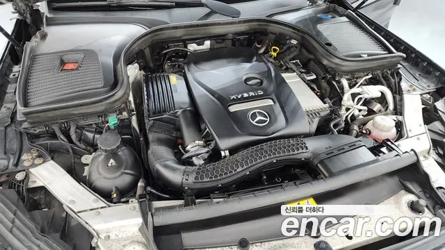 Mercedes-Benz GLC 2019 thumb 6