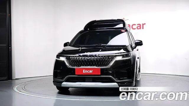 Kia Carnival 2021 thumb 3