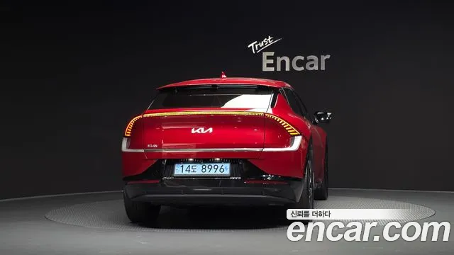 Kia EV6 2022 thumb 3