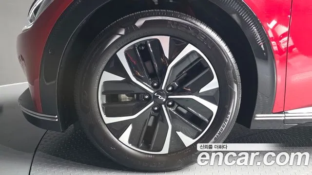 Kia EV6 2022 thumb 4