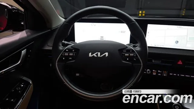 Kia EV6 2022 thumb 12