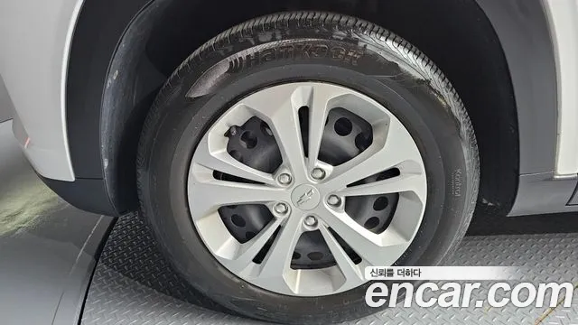 ChevroletGMDaewoo Tracker 2023 thumb 5