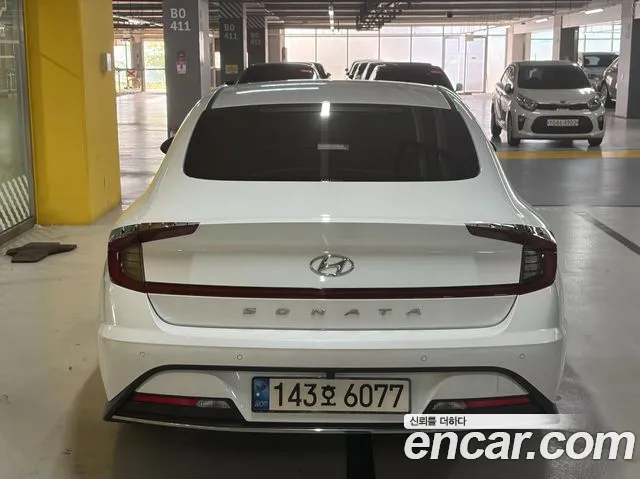 Hyundai Sonata 2021 thumb 4