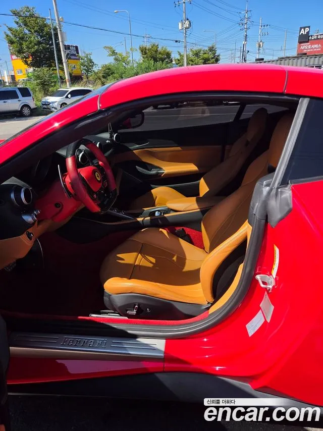 Ferrari Portofino 2018 thumb 6