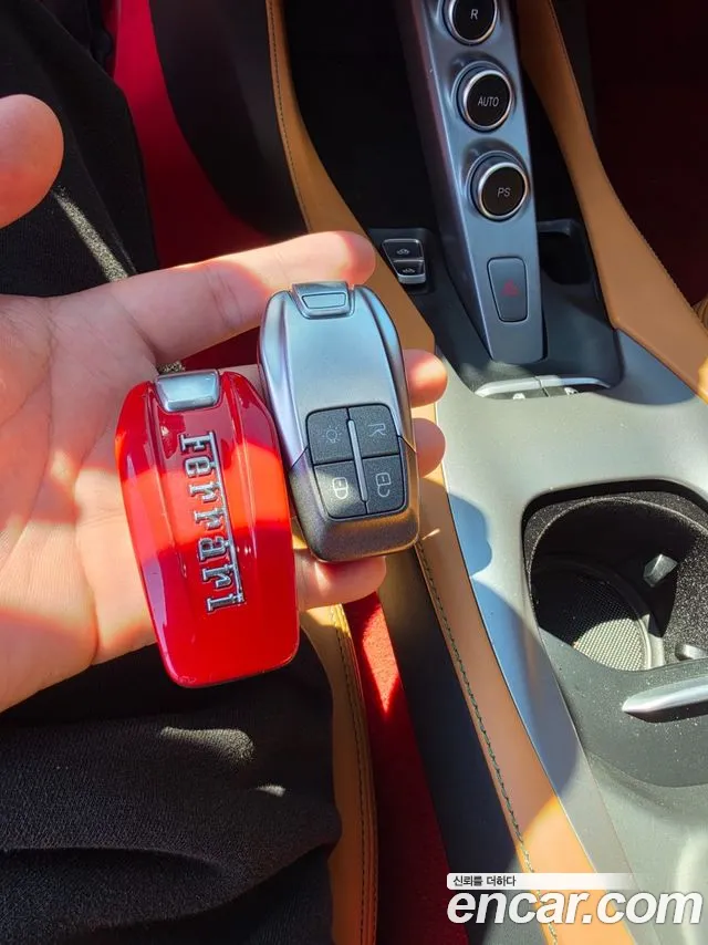 Ferrari Portofino 2018 thumb 10