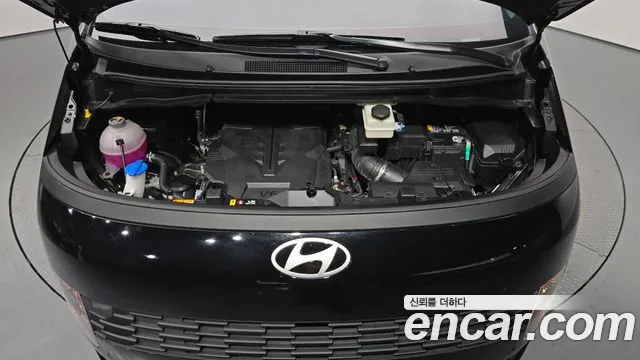 Hyundai Staria 2026 thumb 6