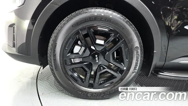 Kia Sorento 2024 thumb 5