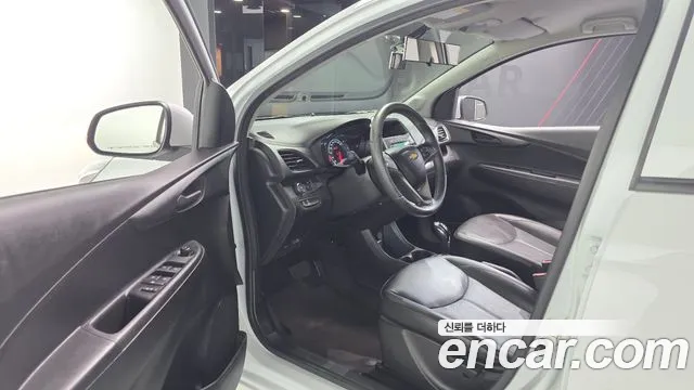 ChevroletGMDaewoo Spark 2016 thumb 10