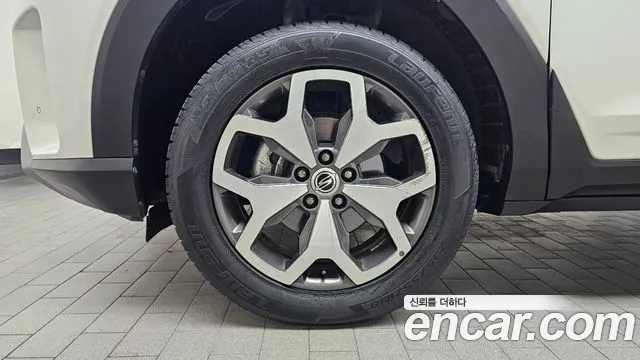 KG_Mobility_Ssangyong Torres 2022 thumb 4
