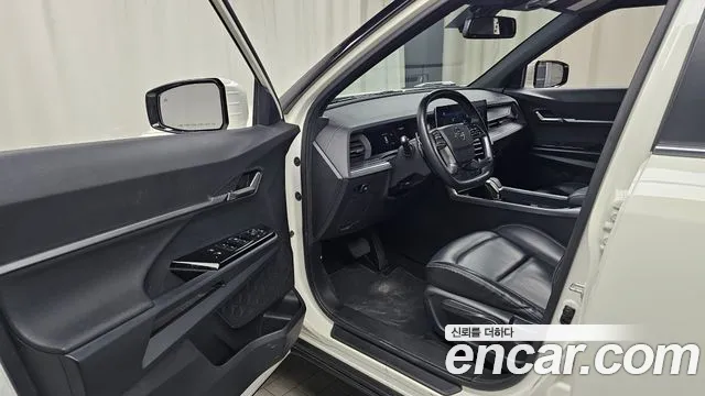 KG_Mobility_Ssangyong Torres 2022 thumb 9