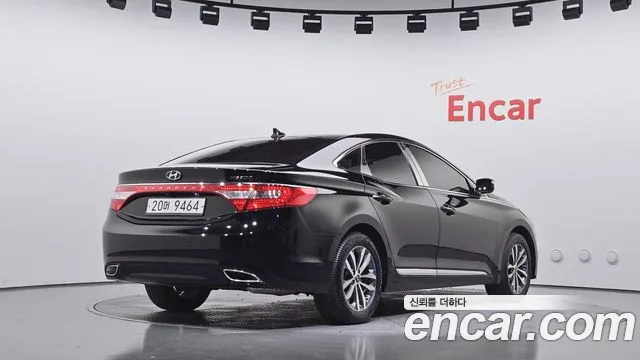 Hyundai Grandeur 2011 thumb 2