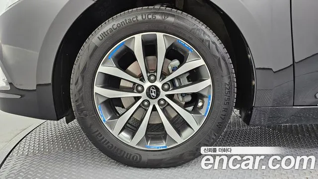 Hyundai Grandeur 2011 thumb 5