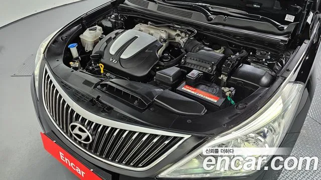 Hyundai Grandeur 2011 thumb 6