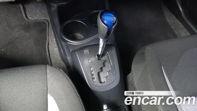 Toyota Prius 2018 thumb 9