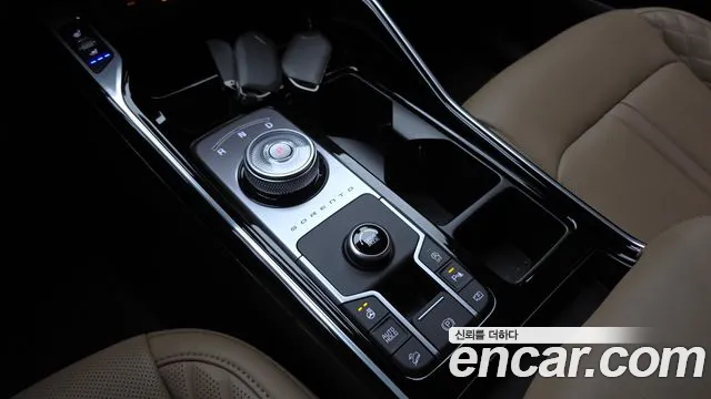 Kia Sorento 2024 thumb 9