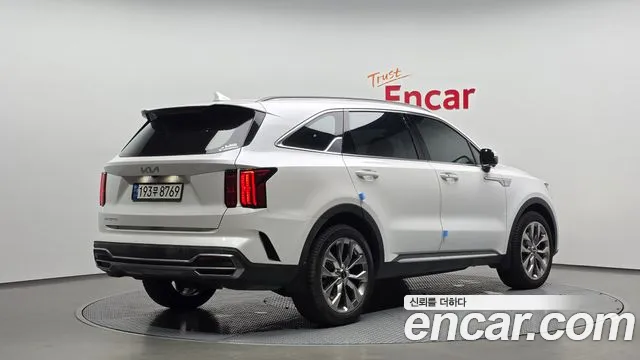 Kia Sorento 2023 thumb 2