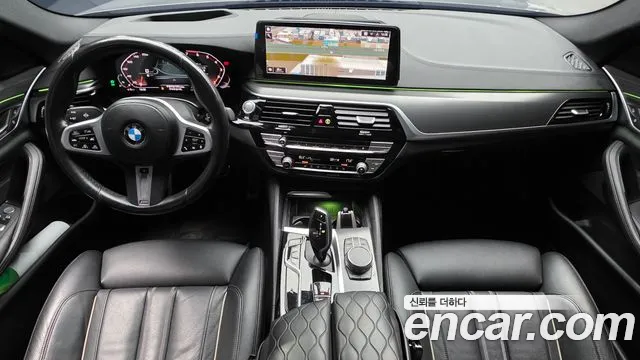 BMW 5-Series 2022 thumb 7