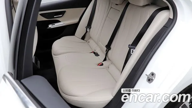 Mercedes-Benz E-Класс 2024 thumb 10