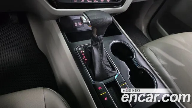 Kia Carnival 2019 thumb 8