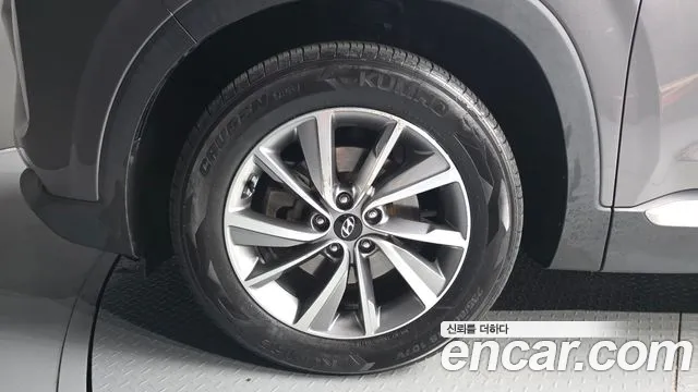 Hyundai Santa Fe 2020 thumb 5