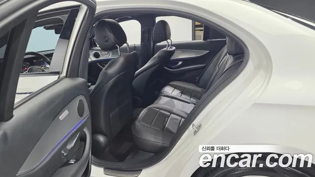 Mercedes-Benz E-Класс 2020 thumb 11
