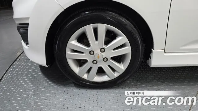 ChevroletGMDaewoo Spark 2014 thumb 5